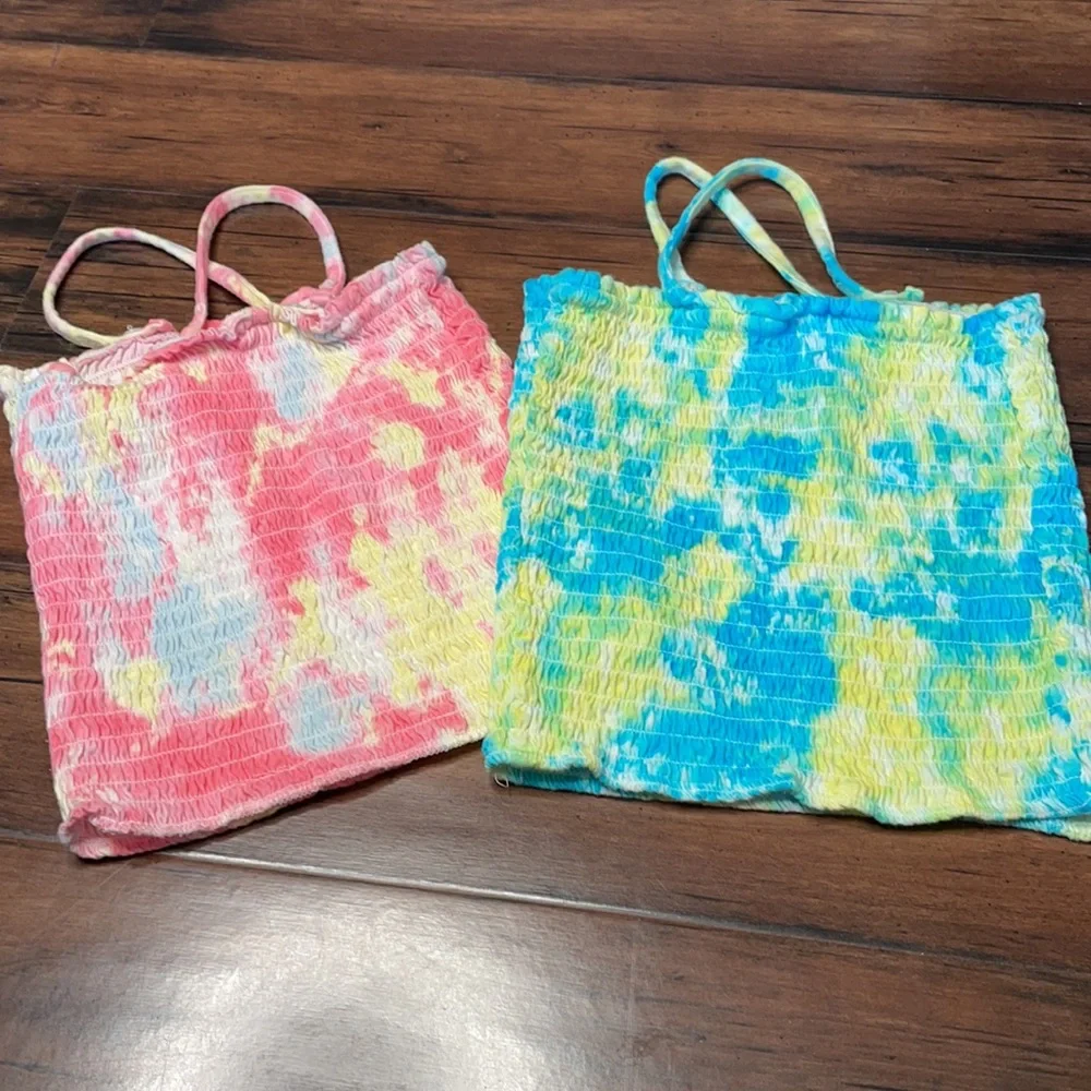 Justice tie dye spaghetti strap‎ top size 6/7 adjustable straps